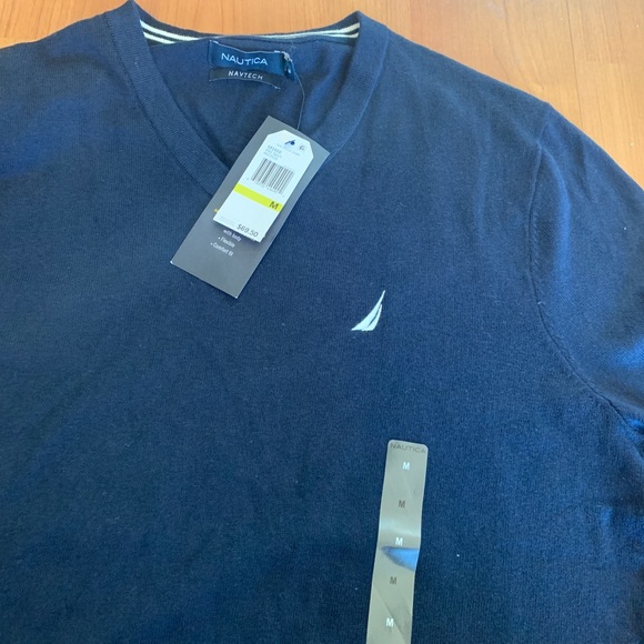 Nautica Navtech v-neck sweater - Picture 3 of 4